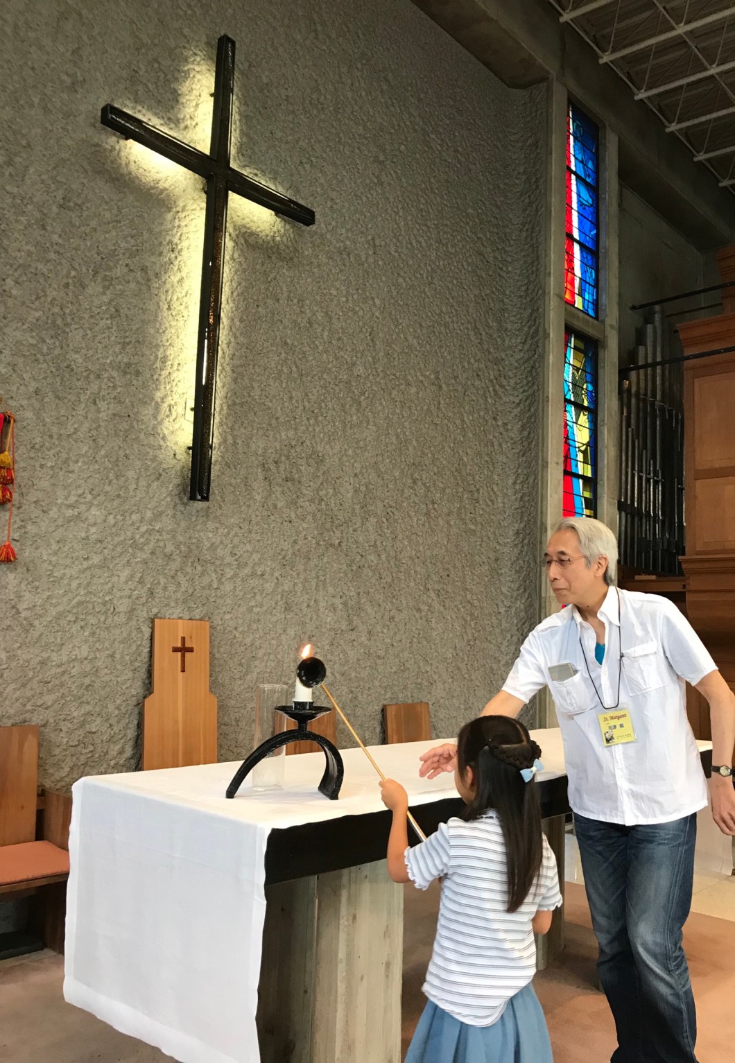 E7A86C5D-2594-45AF-9214-F53EC5E11E1F