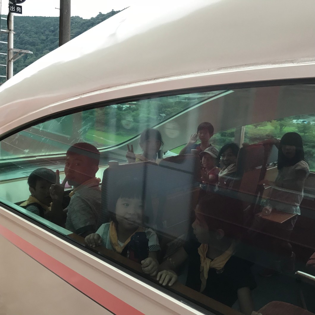 BF28CA7D-FF00-4420-9666-5C39626F111D